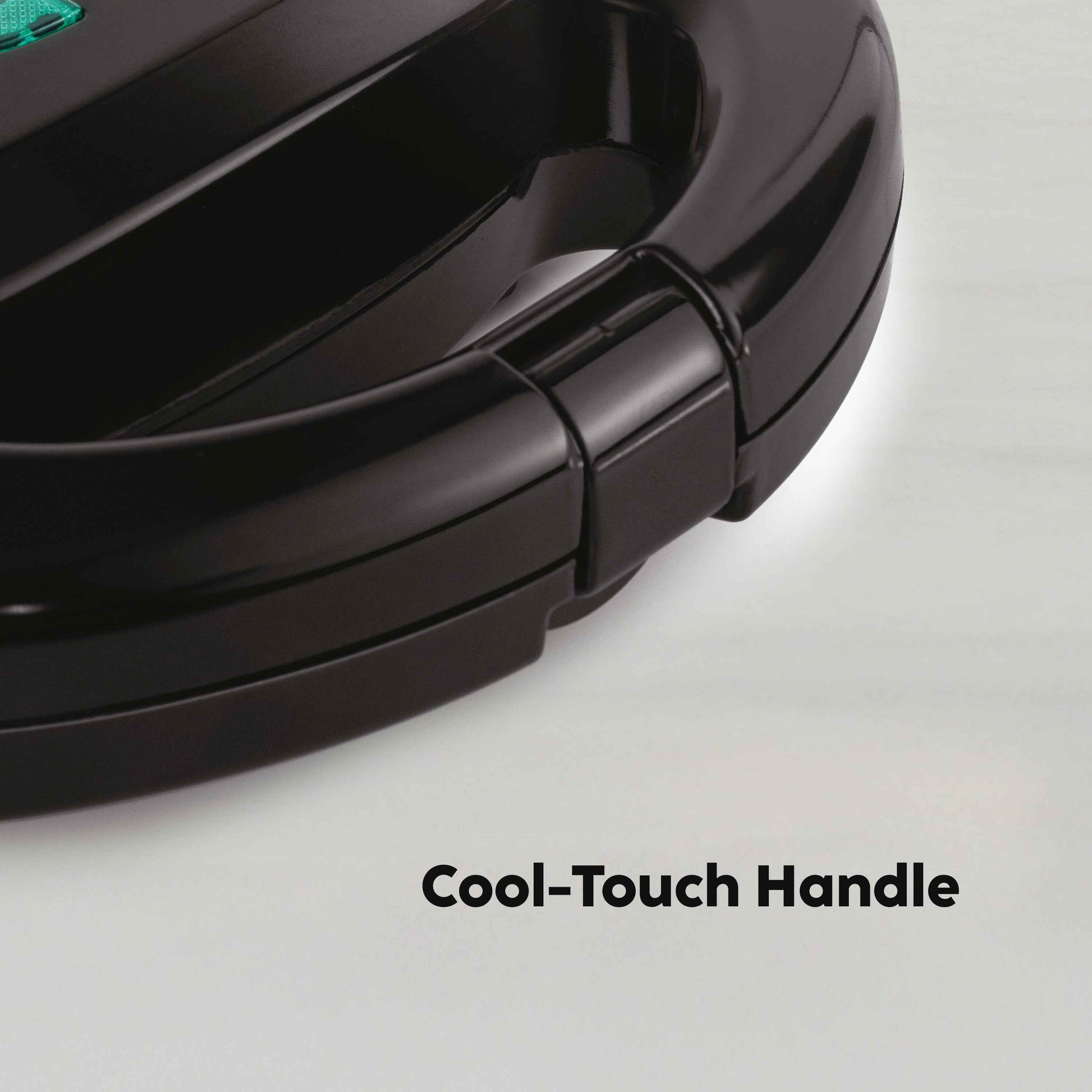 Electric Sandwich Maker with Non-Stick Coating Plates 750W - Black (SA-3026SW)